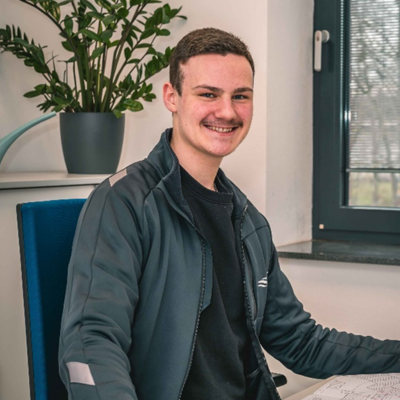 Bewerbungsfoto 2 für die Stelle Projektingenieur (m/w/d) Fachrichtung Energietechnik, Versorgungstechnik, Elektrotechnik oder vergleichbare Fachrichtung
